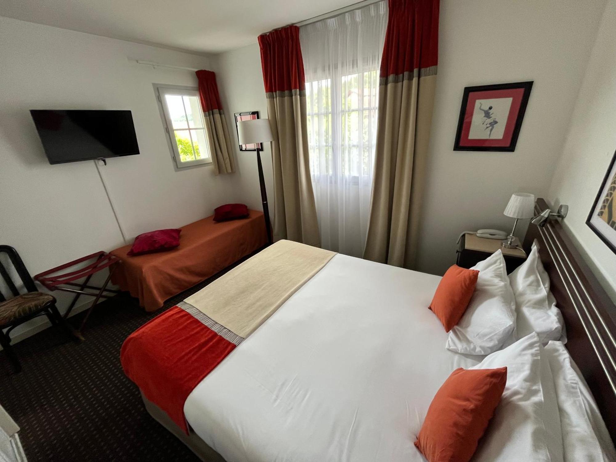 Hotel Ursula Cambo-les-Bains Εξωτερικό φωτογραφία