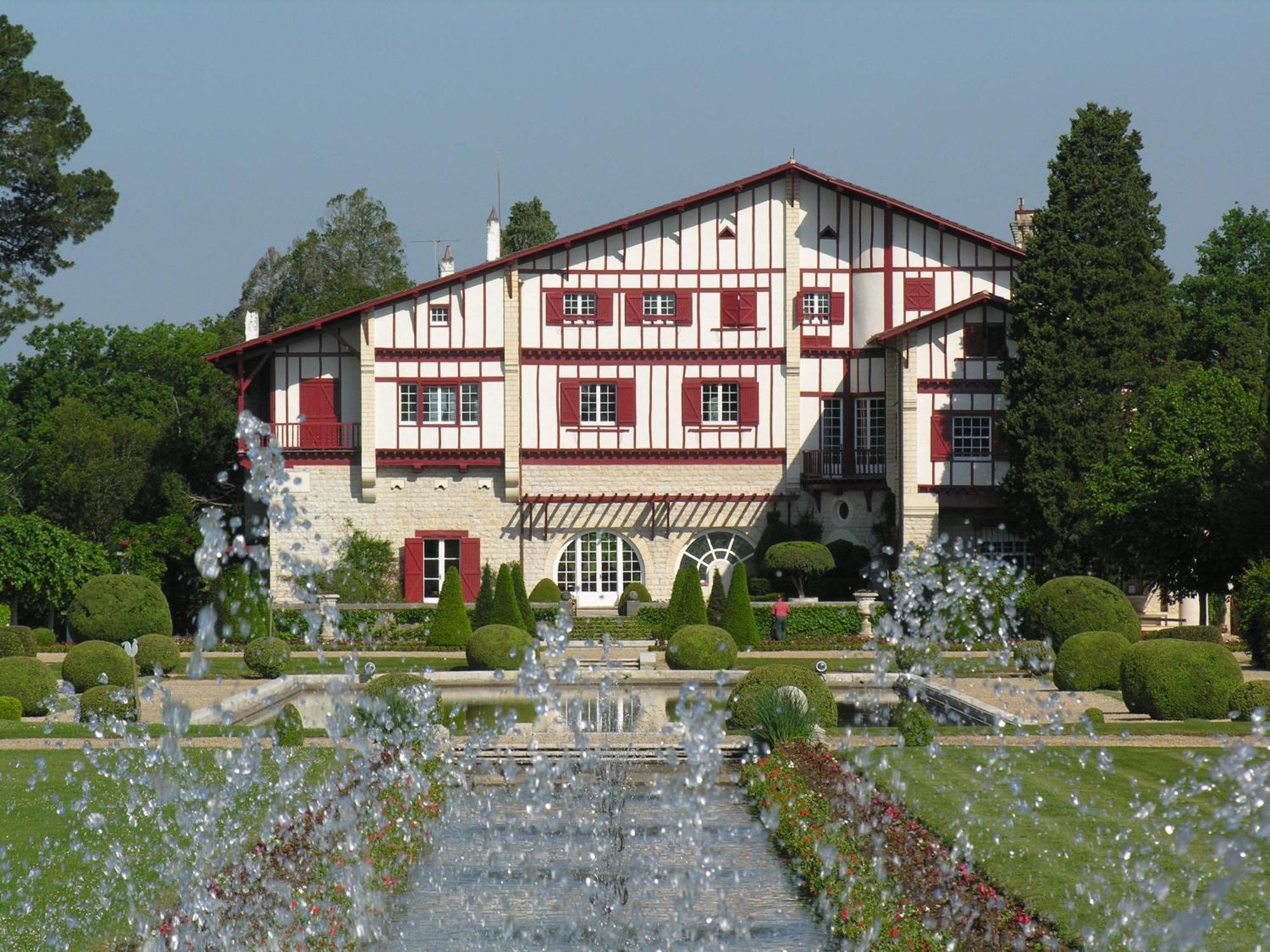 Hotel Ursula Cambo-les-Bains Εξωτερικό φωτογραφία